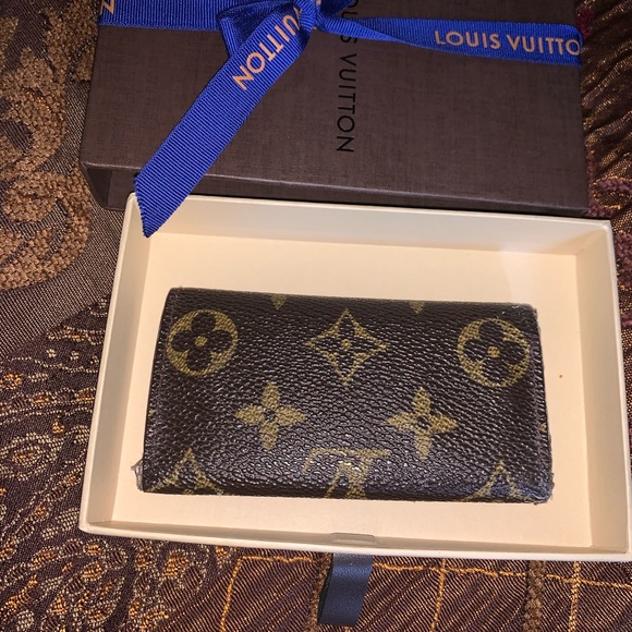 Authentic Louis Vuitton card- Keys holder unisex - Picture 10 of 13